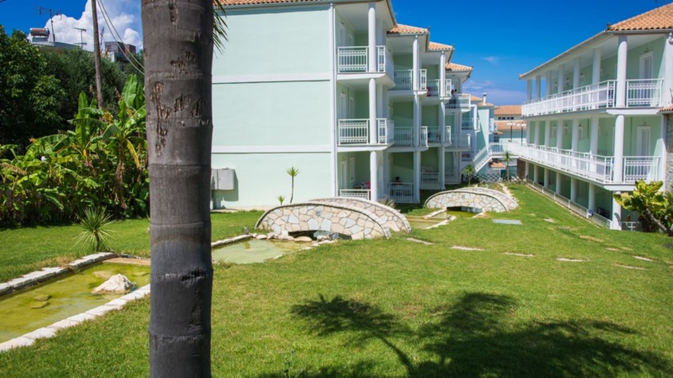 Di Palai Hotel-Basta hotela.jpg