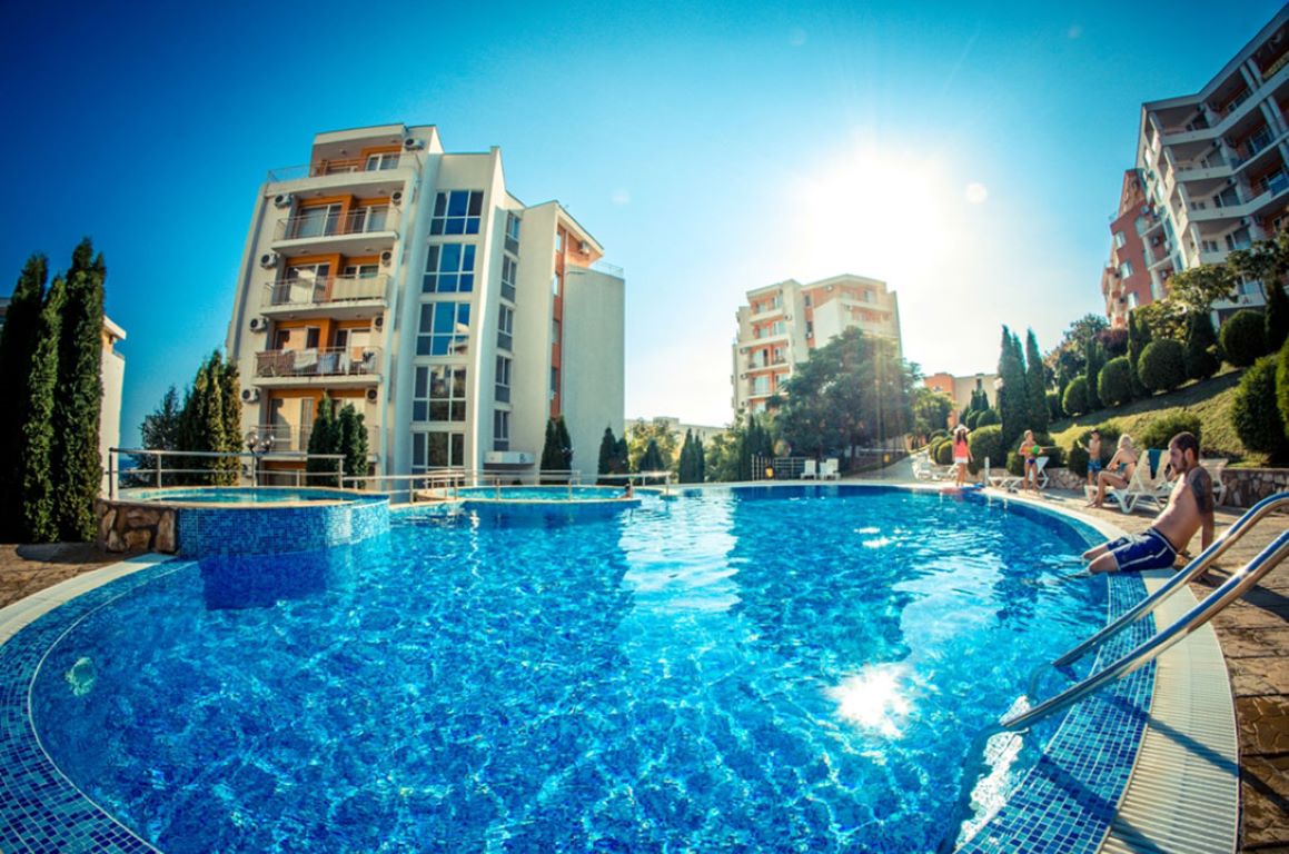 Hotel Marina View Fort Beach-Bazen.jpg