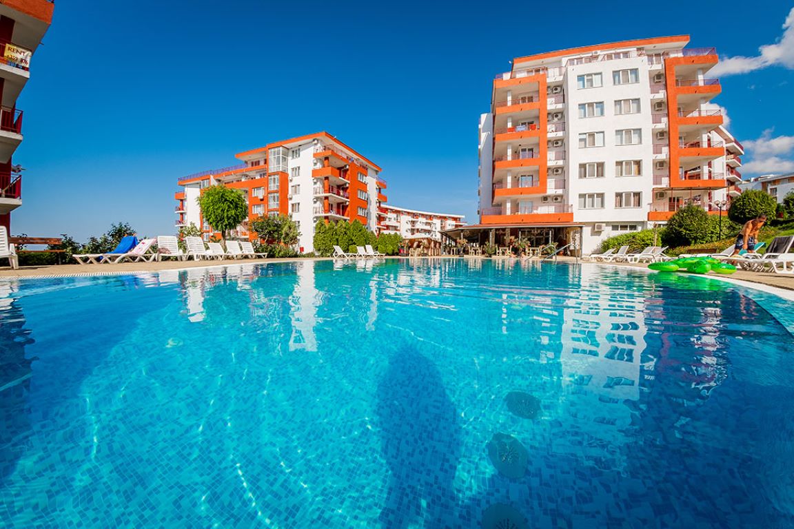 Hotel Panorama Fort Beach-Bazen.jpg