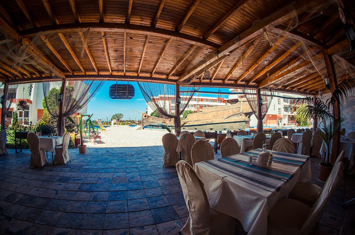 Privilege Fort Beach-Restoran.jpg