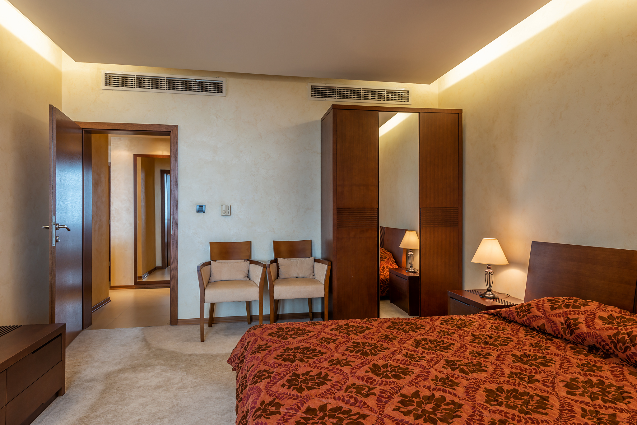Garden of Eden Hotel-Suite.jpg