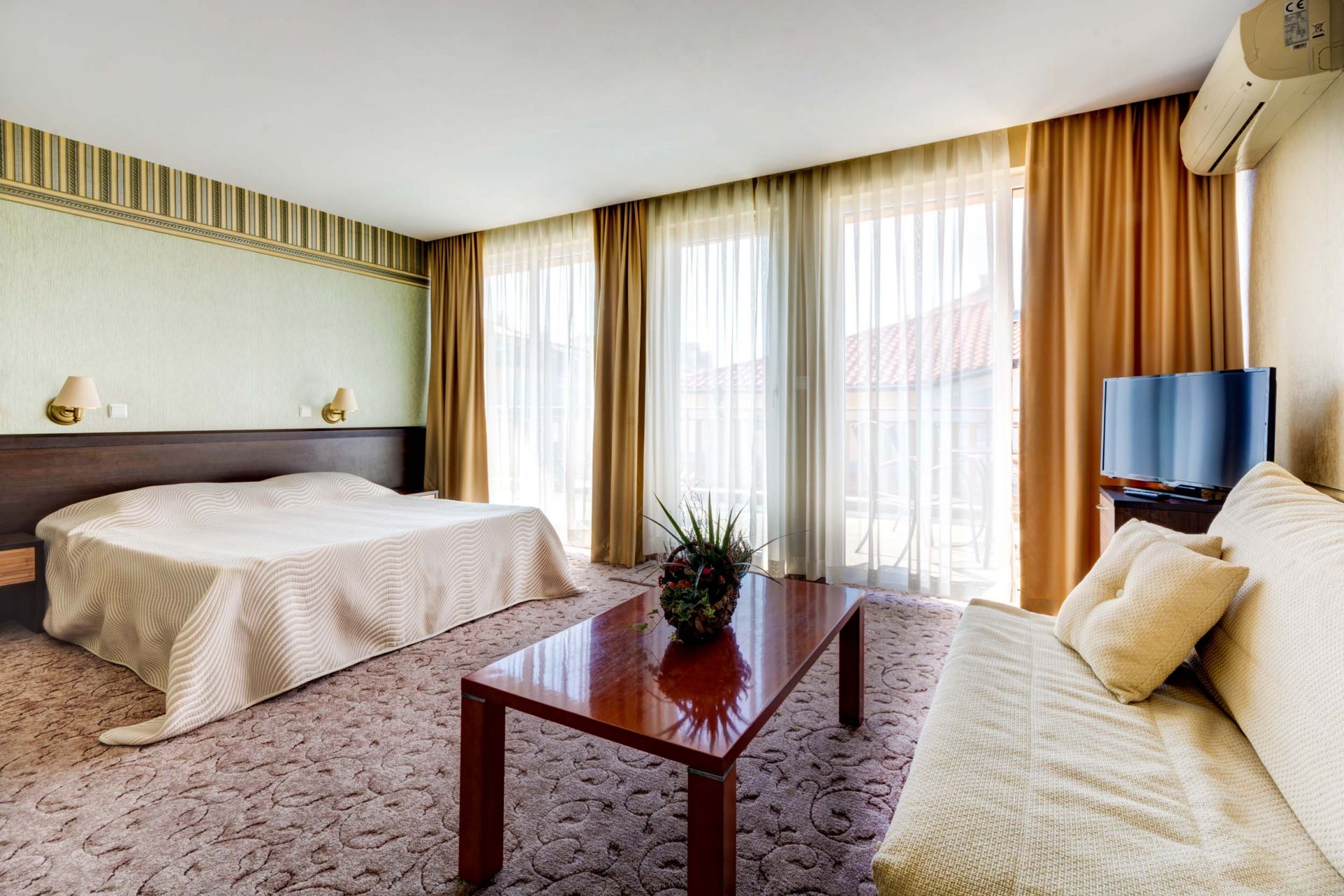 Hotel Kalithea-Studio.jpg