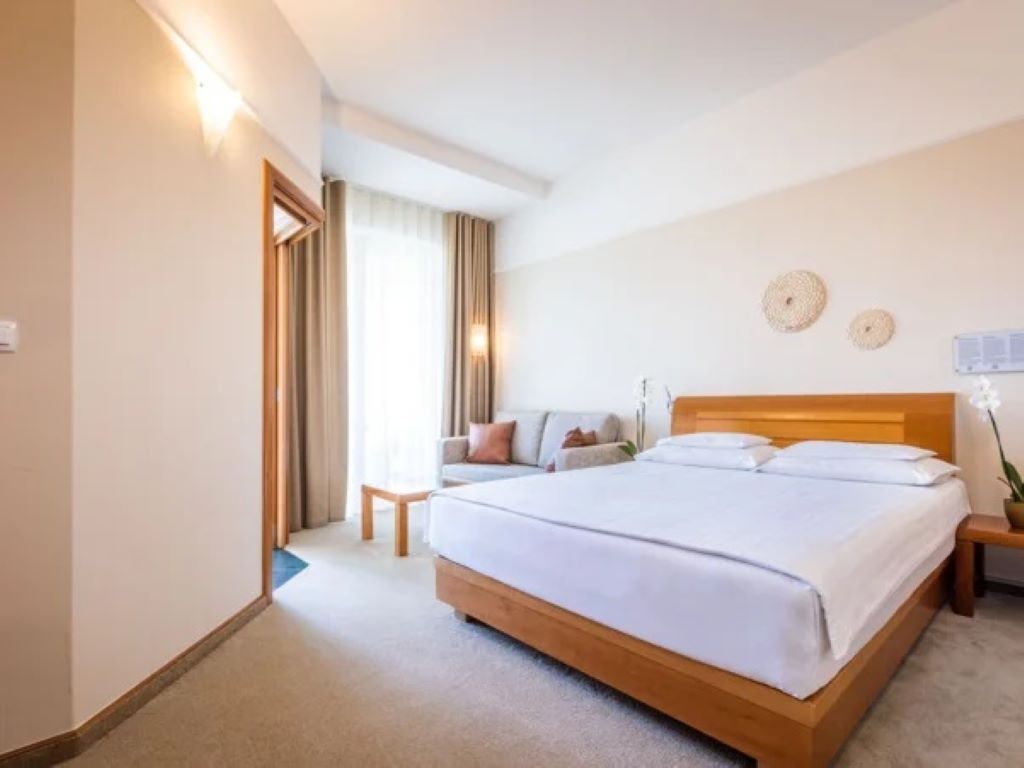 Livada Prestige Hotel-Economy soba.jpg