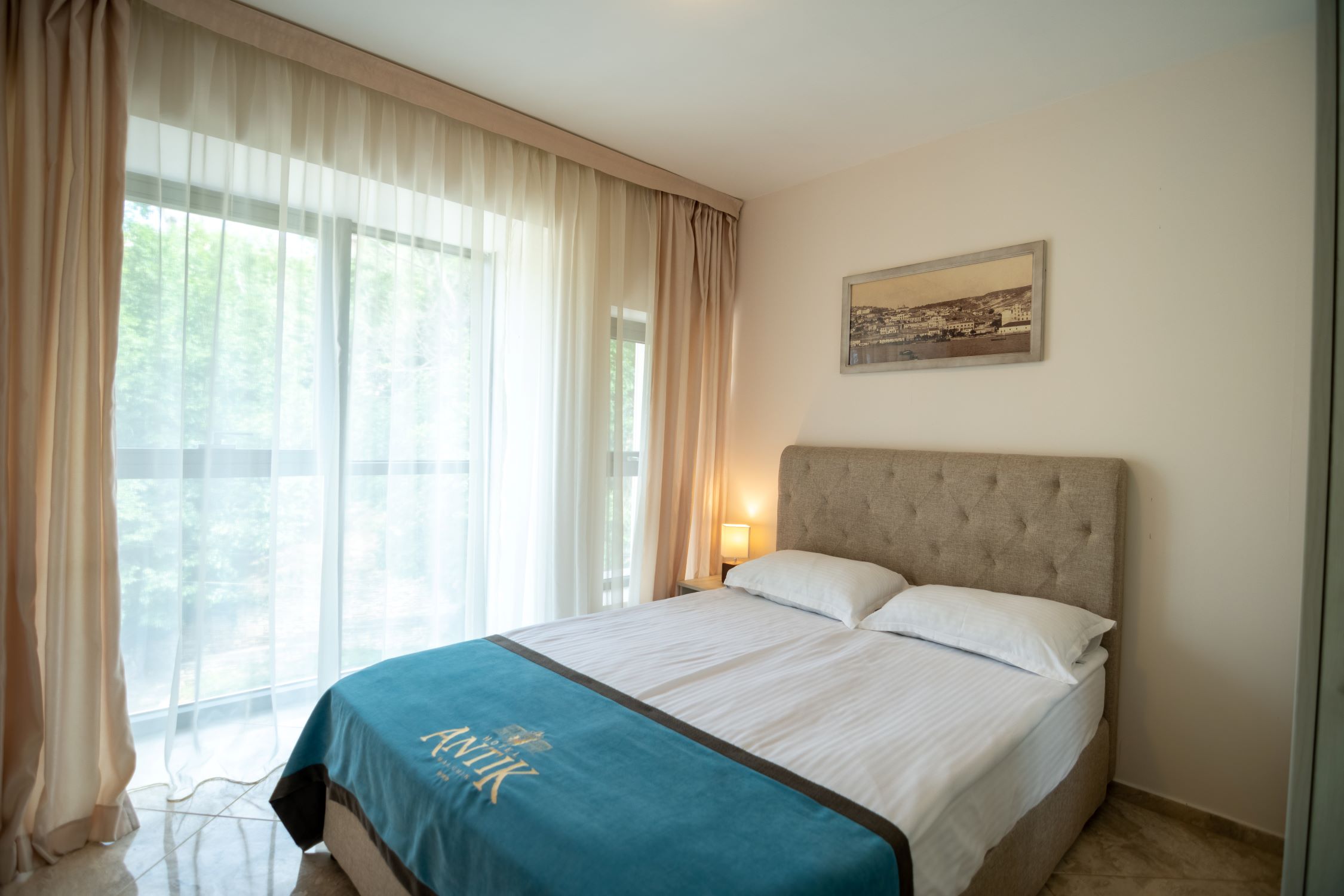 Antik Apartments Hotel-Jednosoban apartman park.jpg