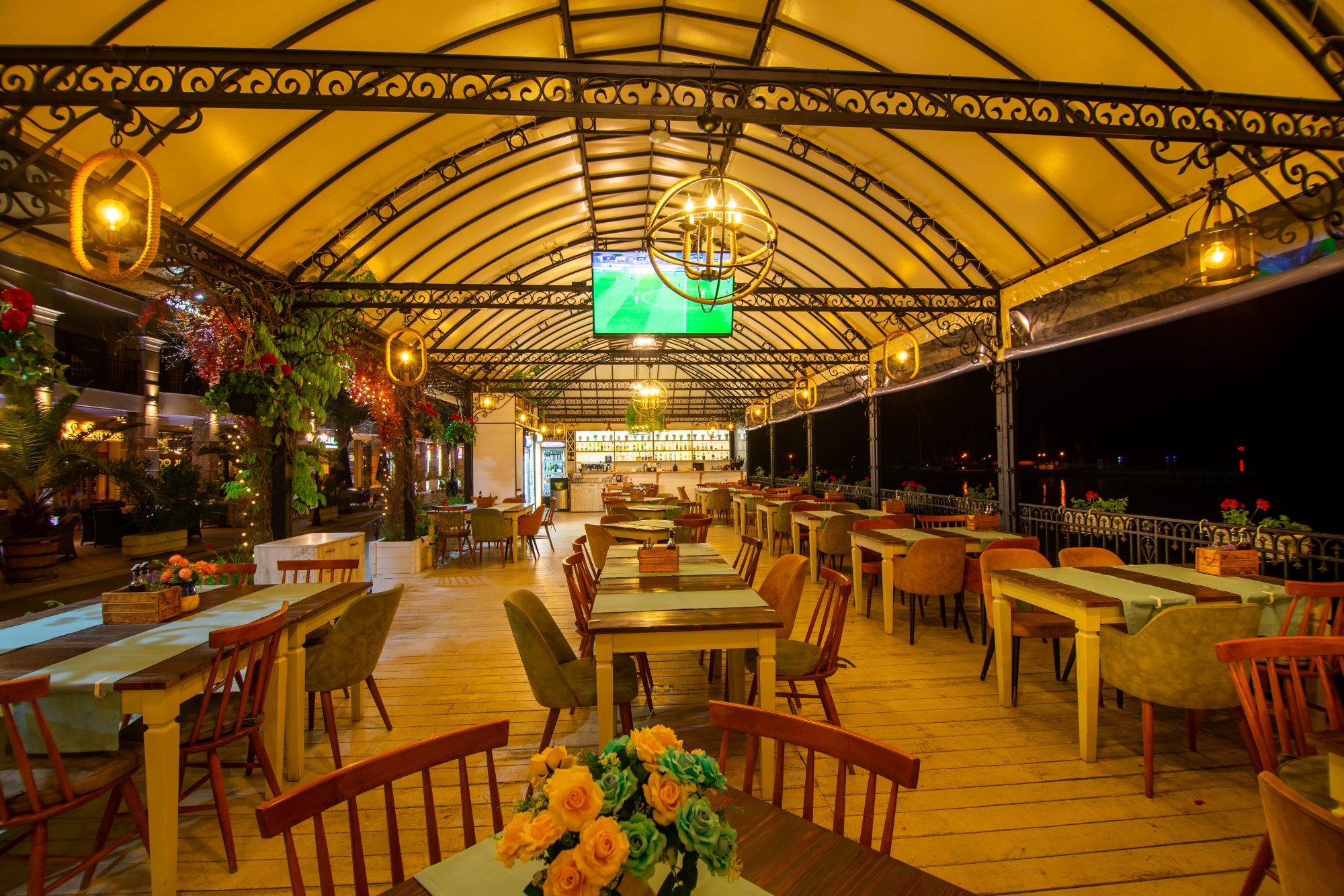 Hotel Maria Palace-Restoran.jpg