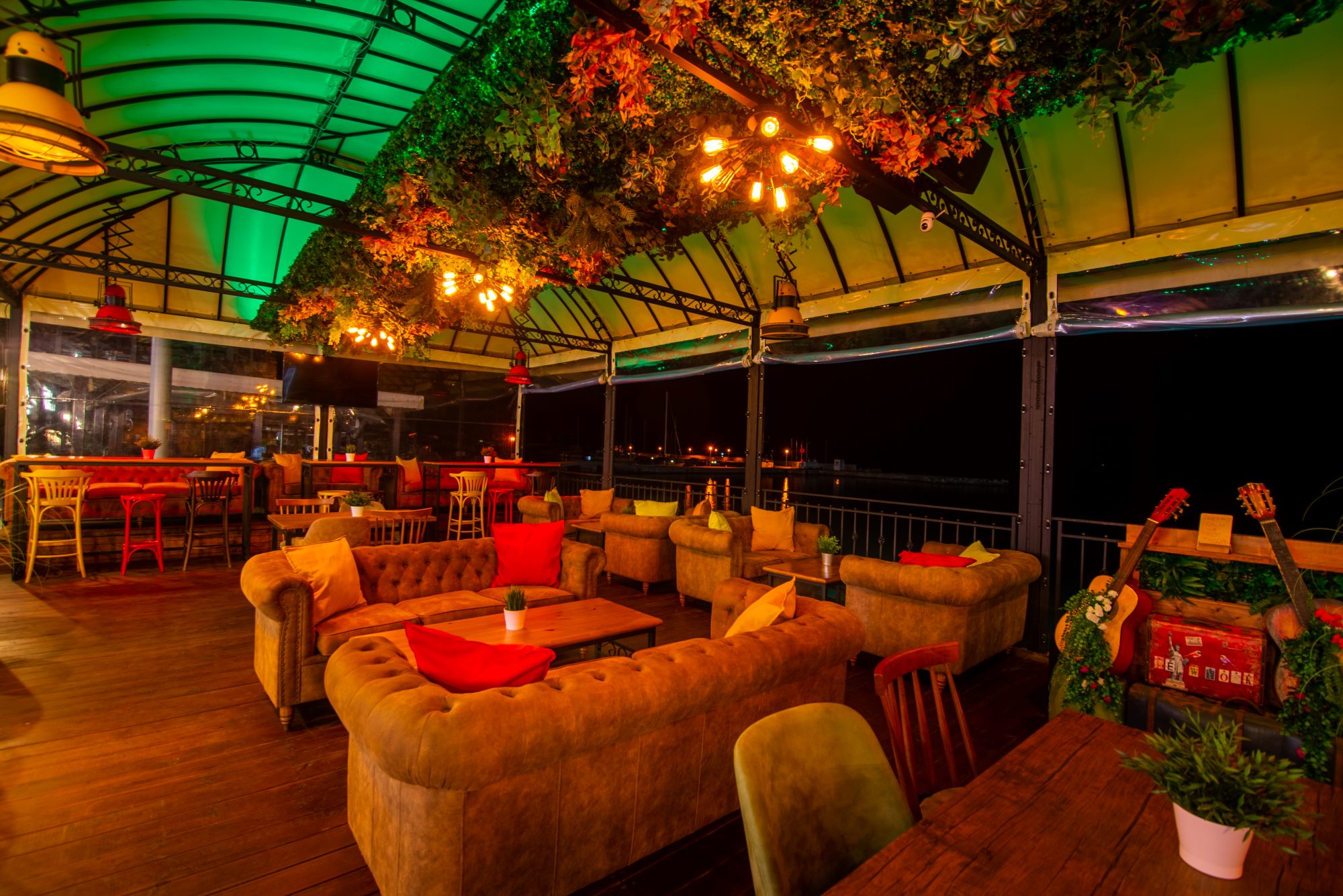 Maria Palace Hotel-Bar.jpg