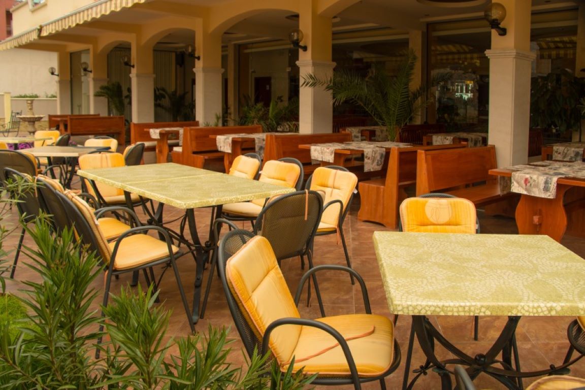 Hotel Energy-Terasa restorana.jpg