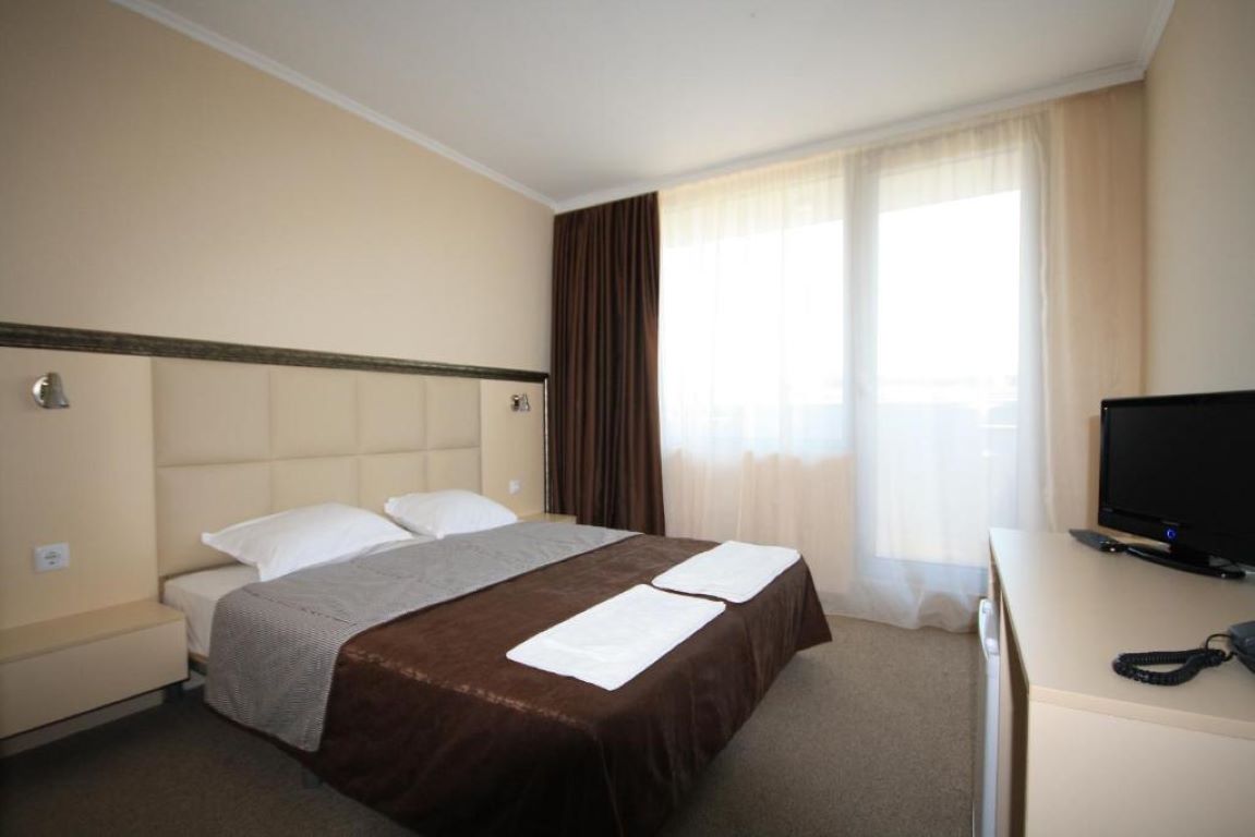 Kamenets Nessebar Hotel-Economy soba.jpg