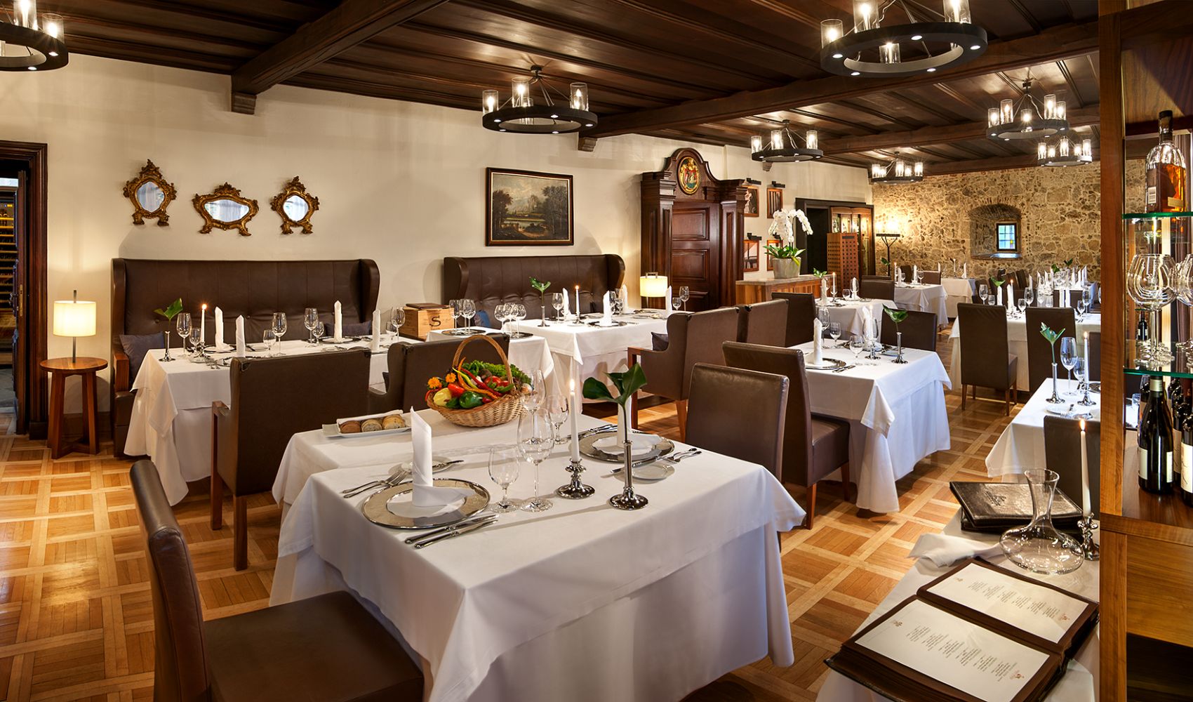 Grad Otocec Hotel-Restoran.jpg