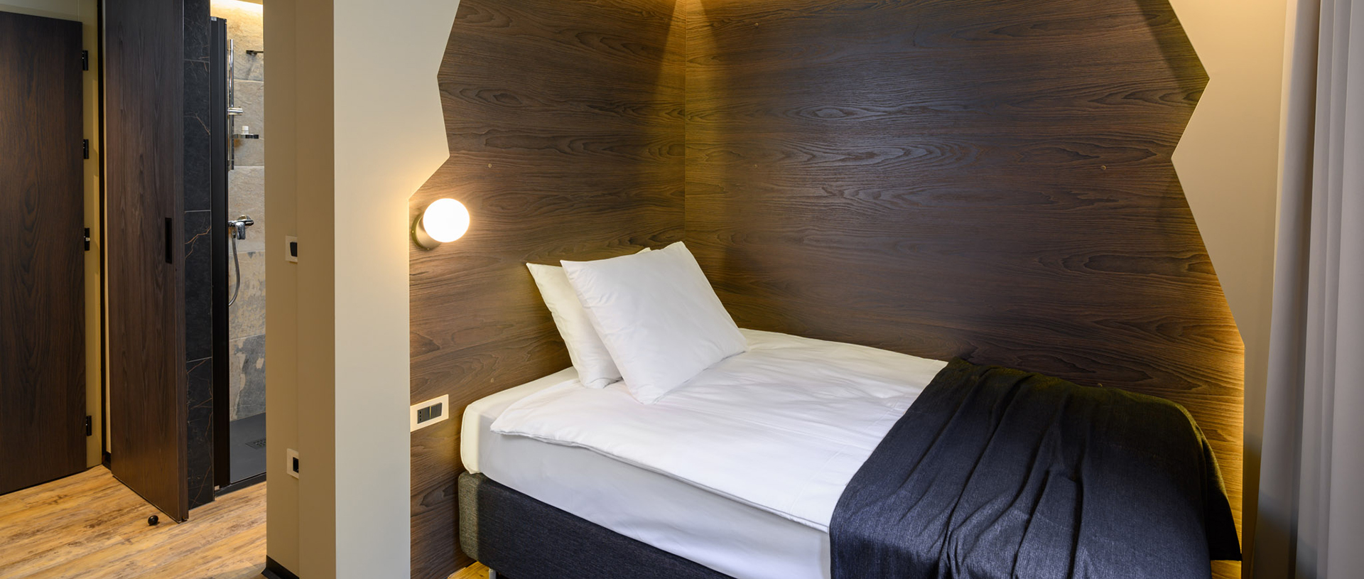 Hotel Jama-Small double room.jpg