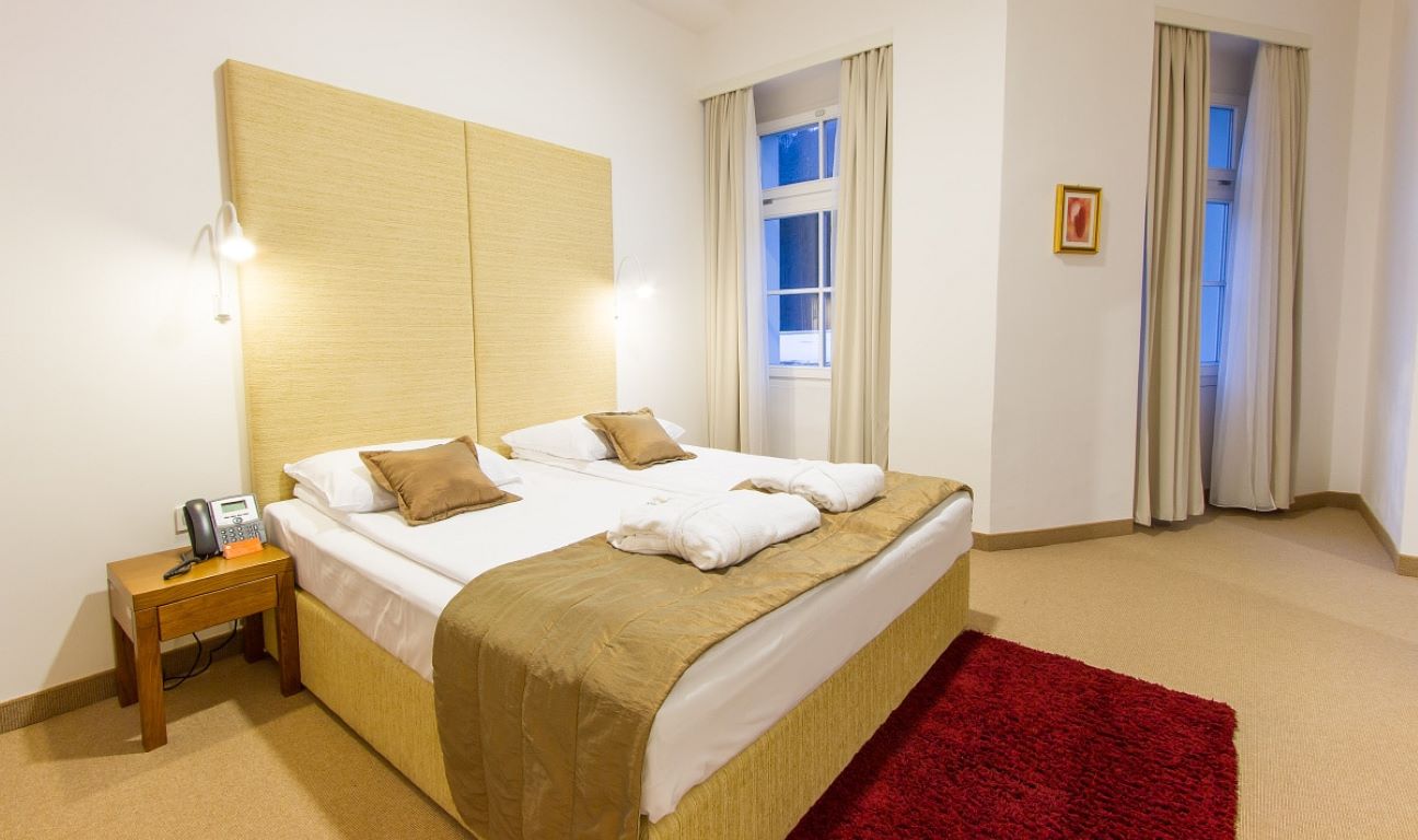 Hotel Sofijin Dvor-Suite.jpg