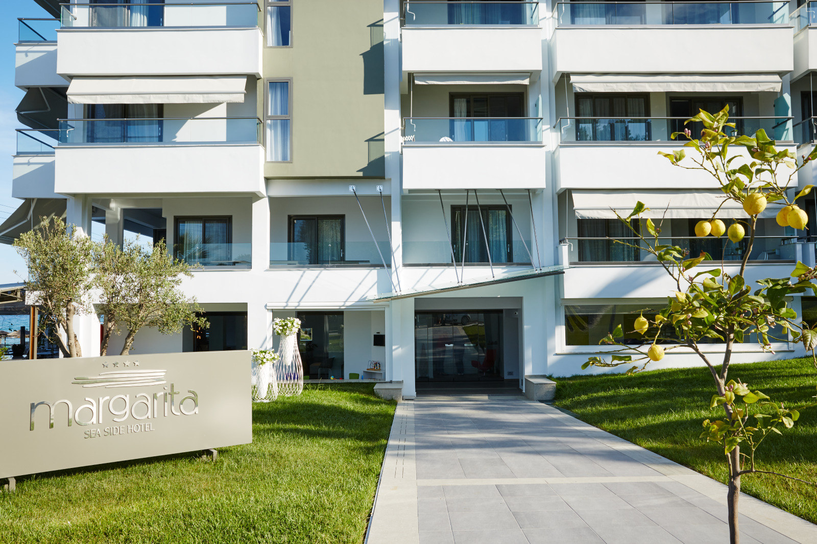 Margarita Sea Side Hotel-Ulaz u hotel.jpg