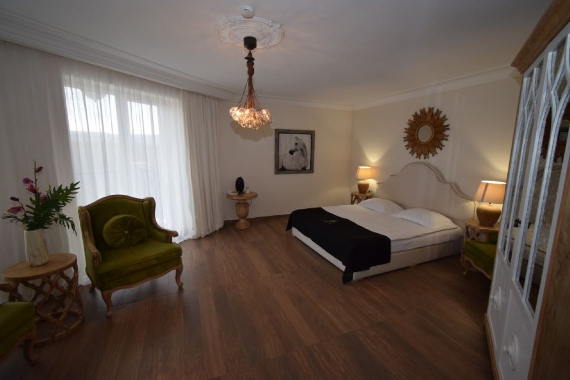 Hotel Therma ECO-Apartman park.jpg
