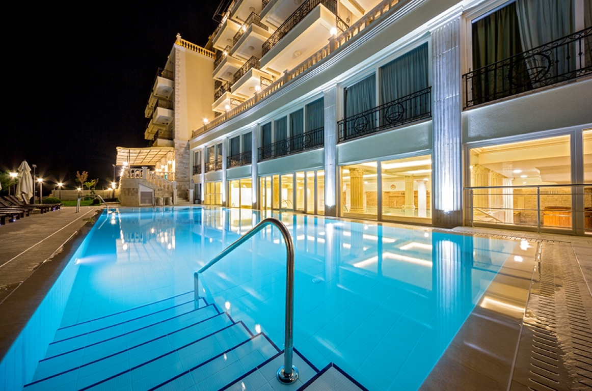 Hotel Therma Palace-Bazen.png