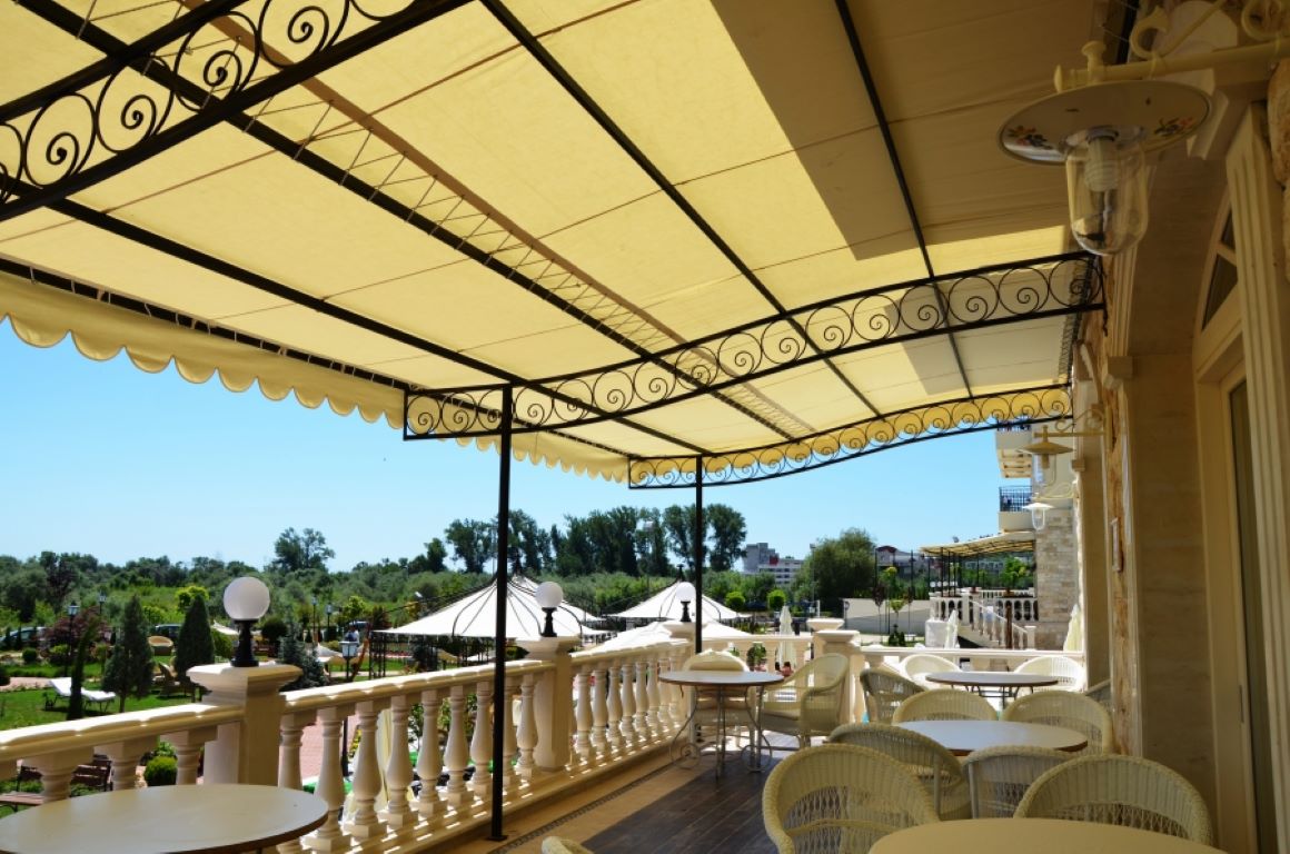 Therma Palace Hotel-Kuca caja.jpg