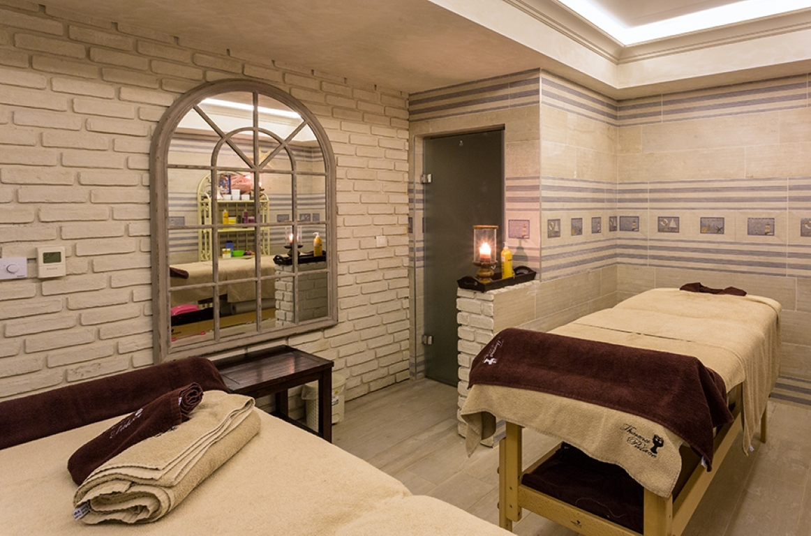 Therma Palace Hotel-Masaza.png