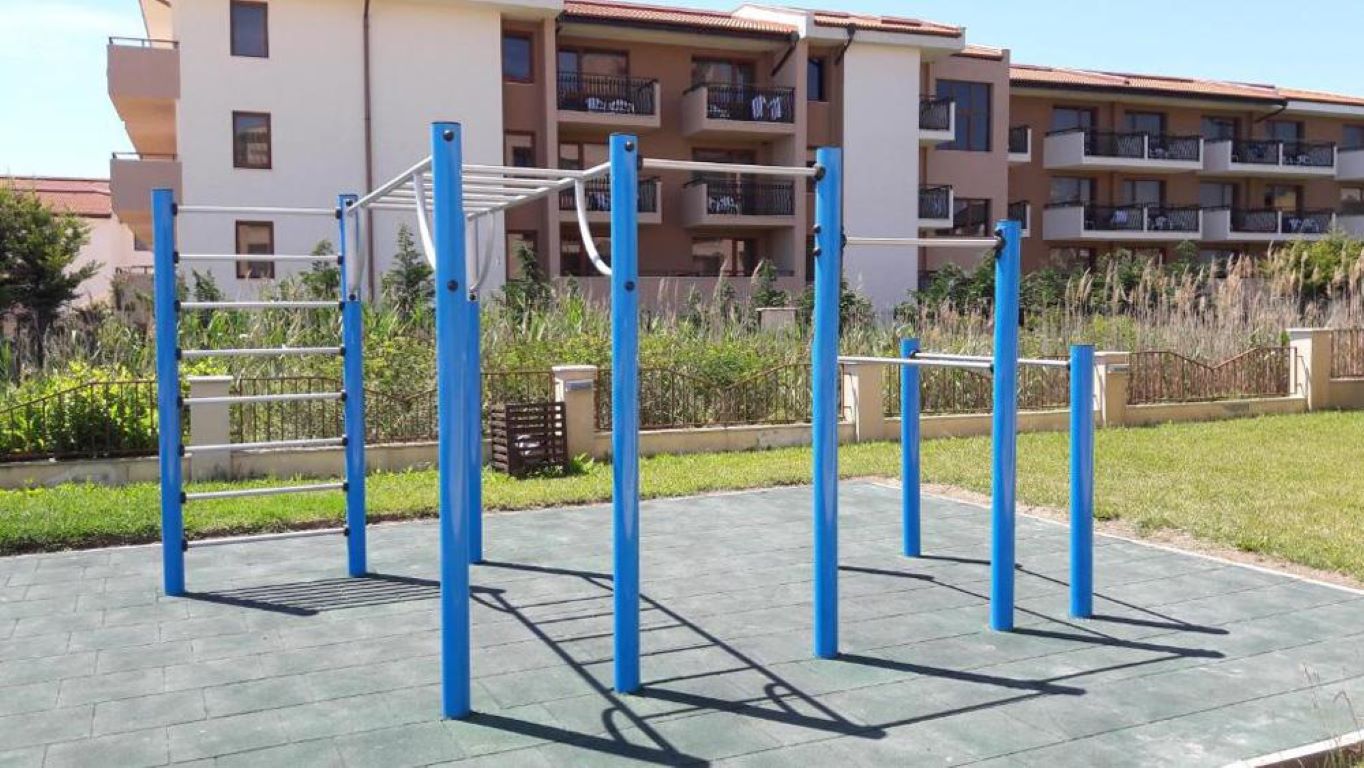 Obzor Beach Resort-Fitnes napolju.jpg