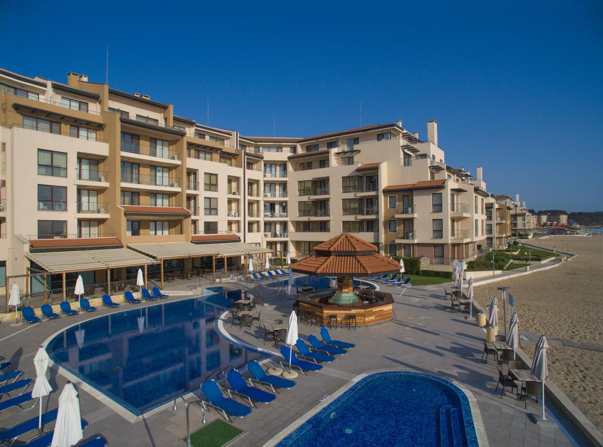 Obzor Beach Resort Hotel-Kompleks bazena.jpeg