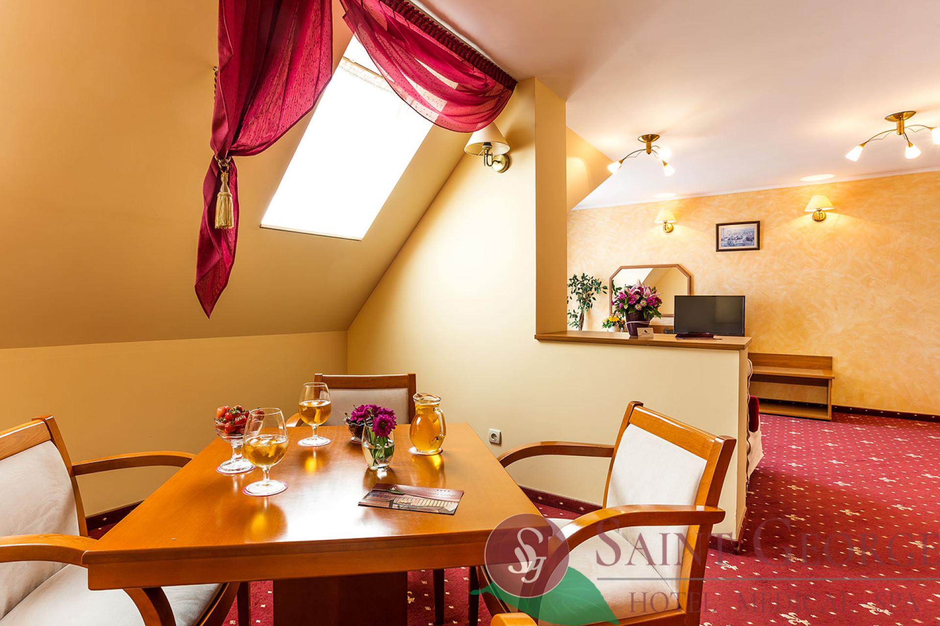 Saint George Pomorie Hotel-Panoramski apartman.jpg