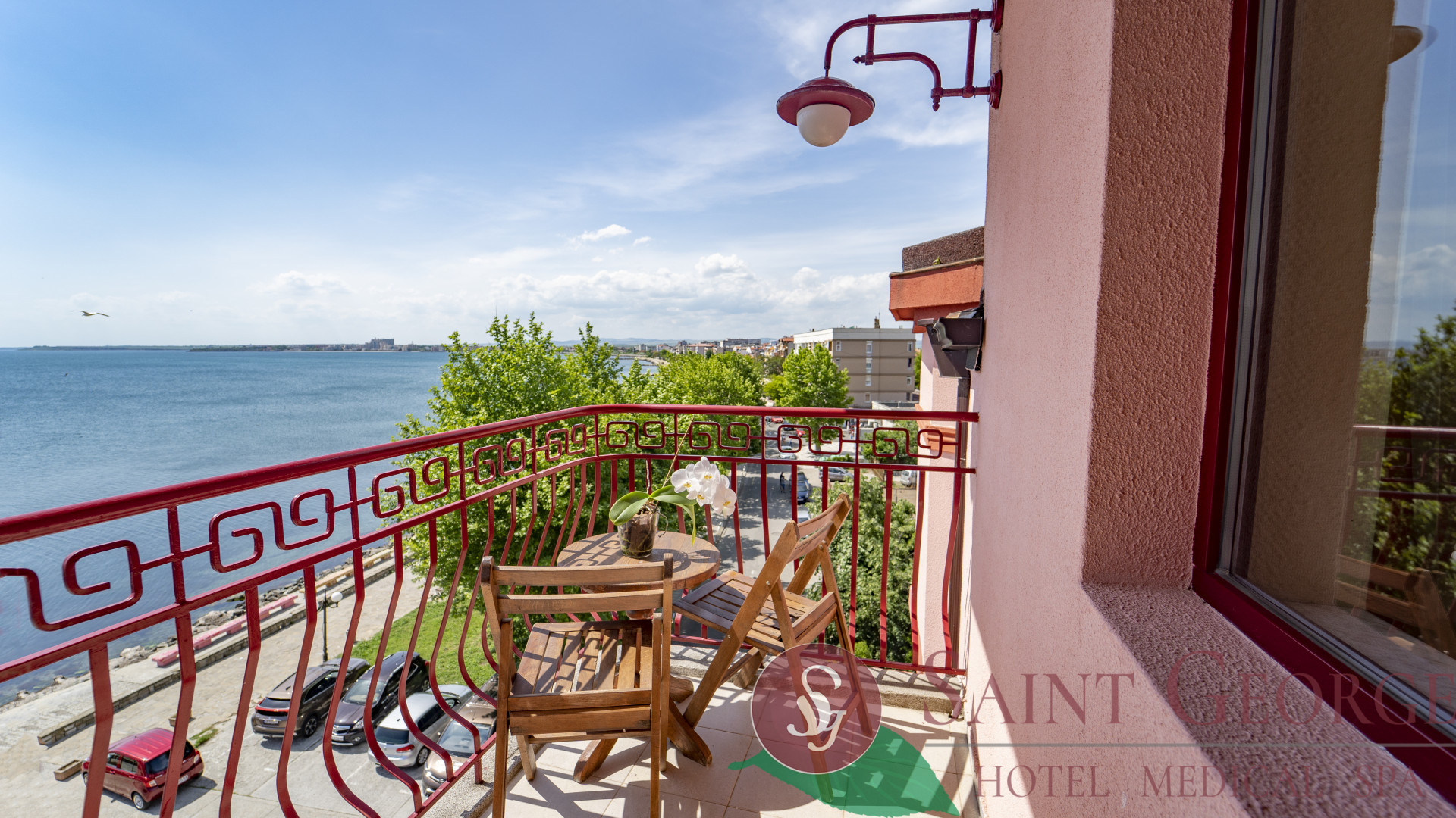 Saint George Pomorie Hotel-Premium soba pogled more.jpg