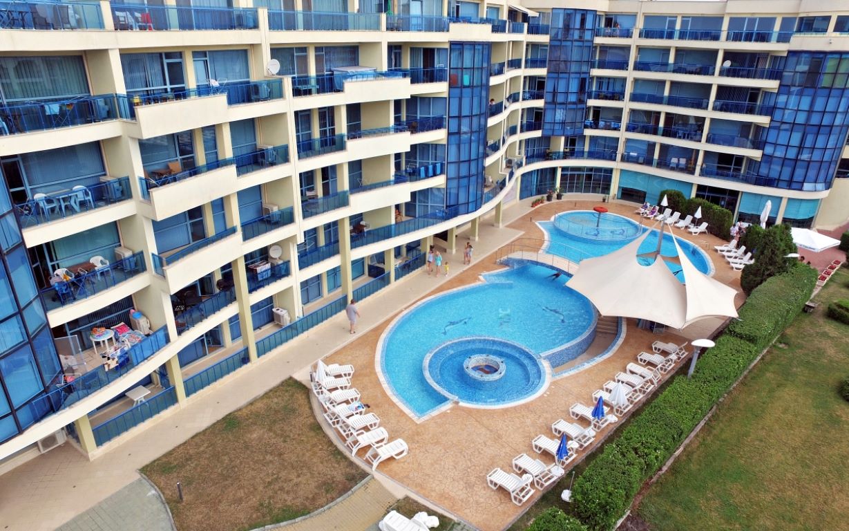 Marina Holiday Club-SPoljasnji izgled.jpg