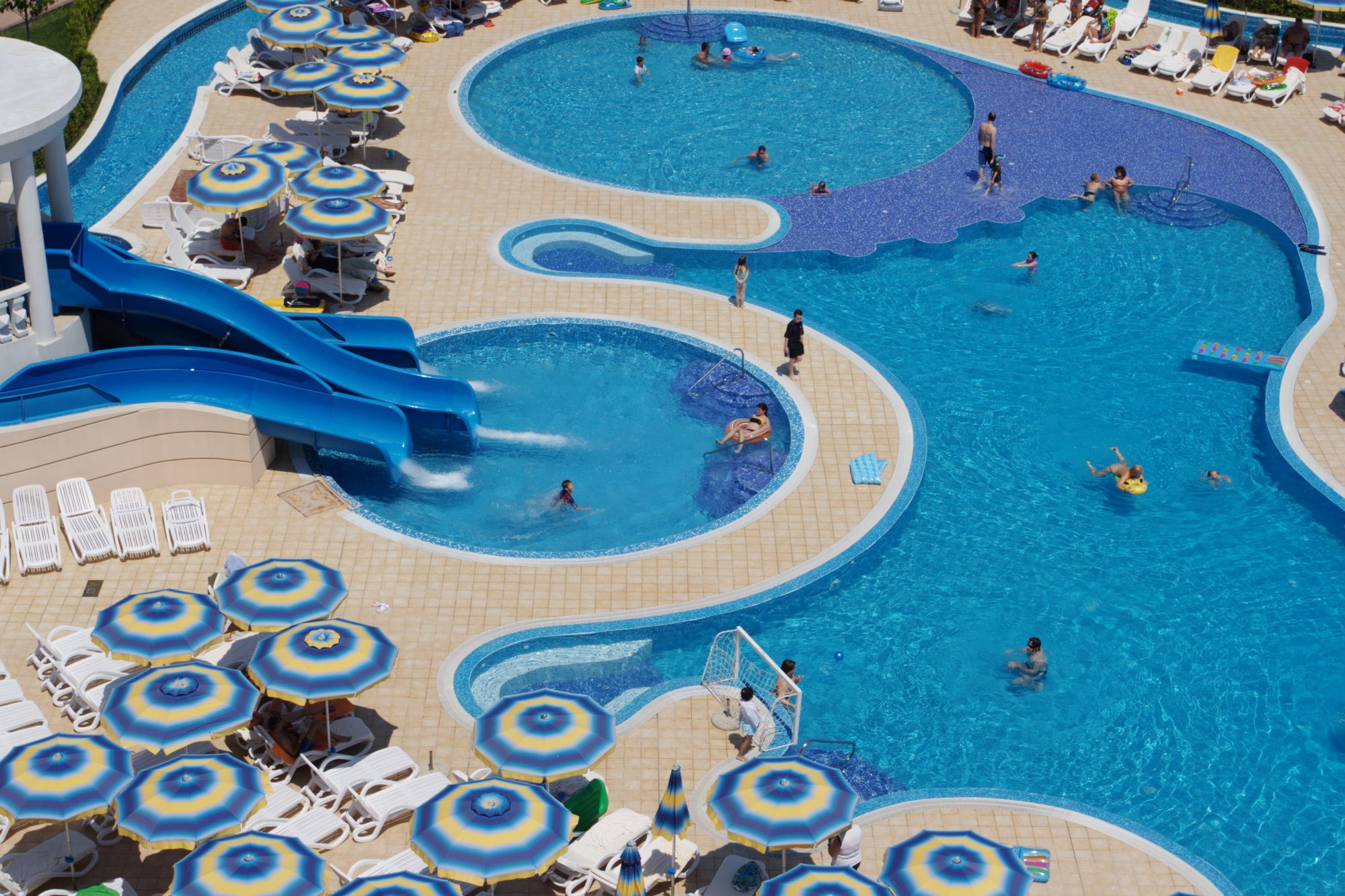 Sunset Resort-Bazeni.jpg
