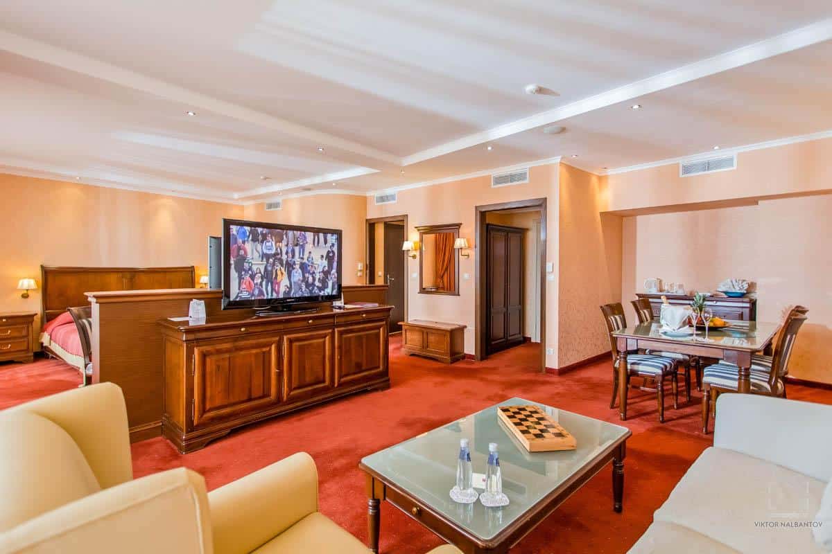 Grand Hotel Pomorie-Junior suite.jpg