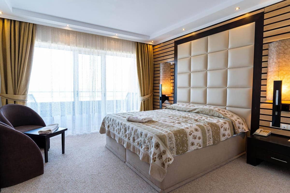 Grand Hotel Pomorie-Porodicna soba.jpg