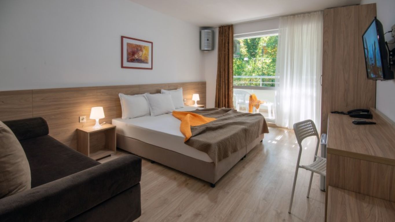 Hotel Ariana-Luksuzna soba.jpg