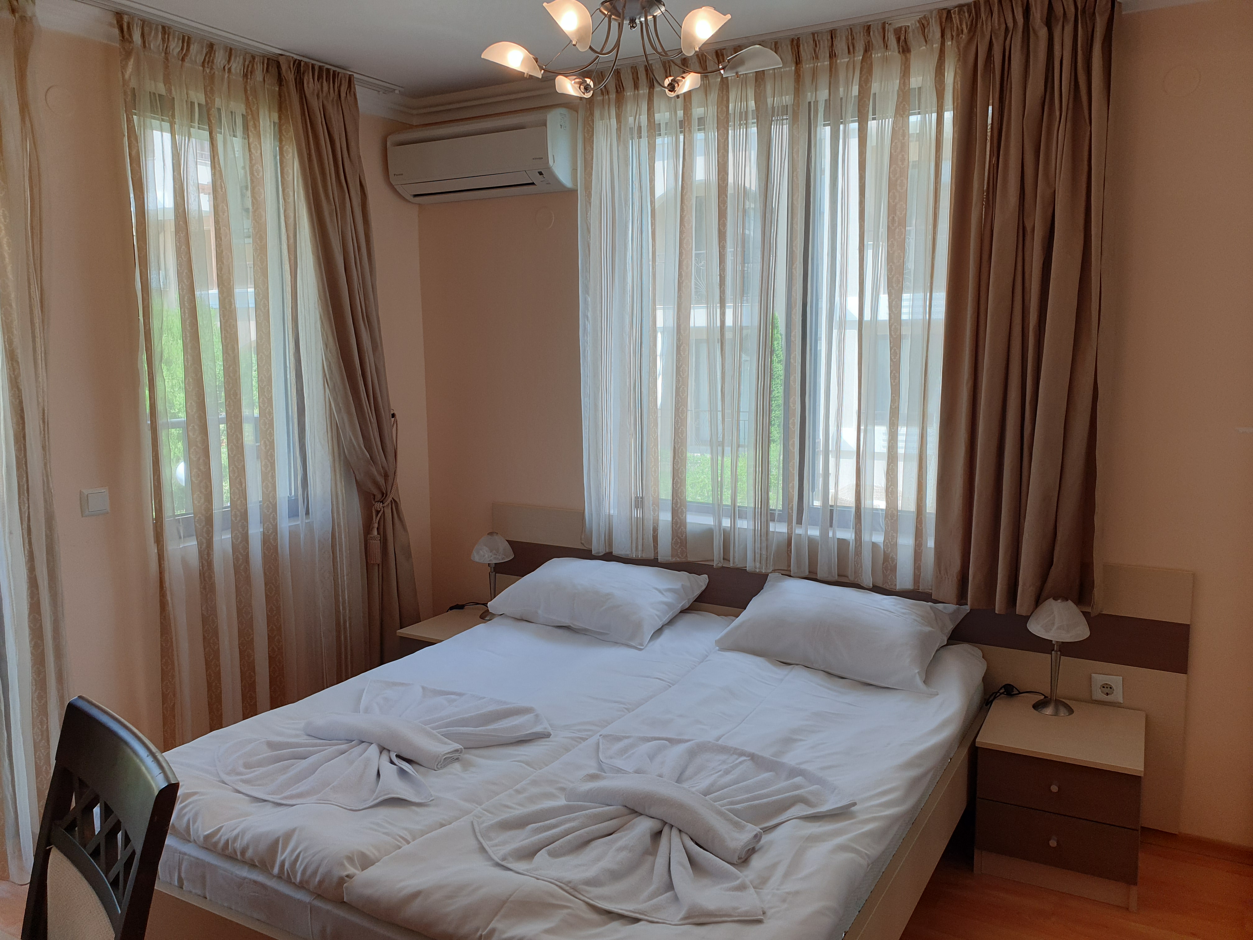 Bademite First Line Premium-Dvosoban apartman spavaca soba.jpg