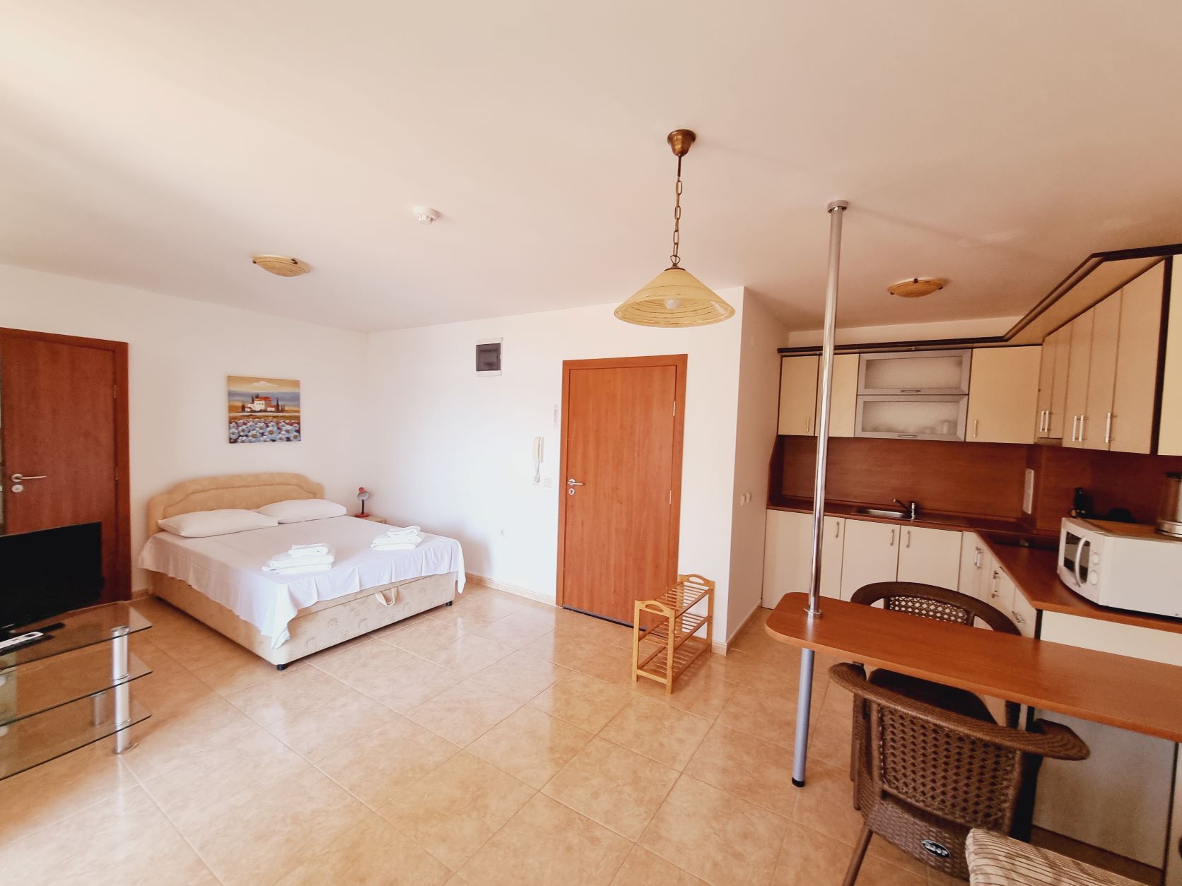 Etara III Third Line Hotel-Studio.jpg