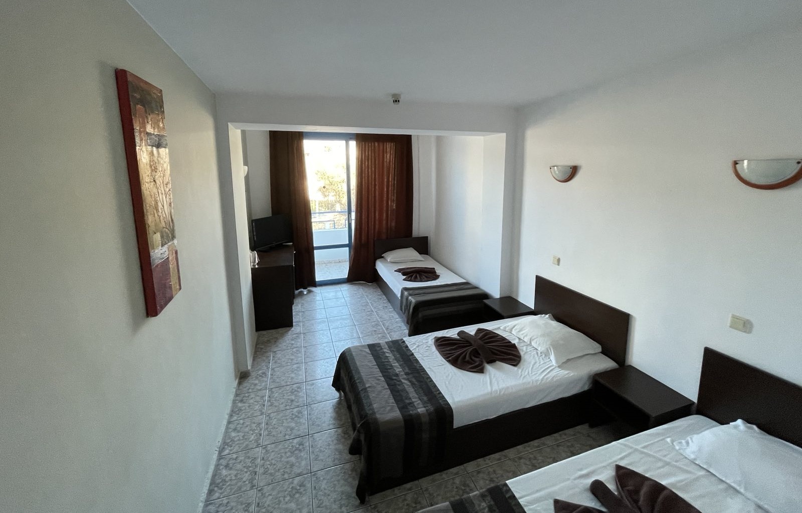 Carnival Hotel-Standardna soba.jpg