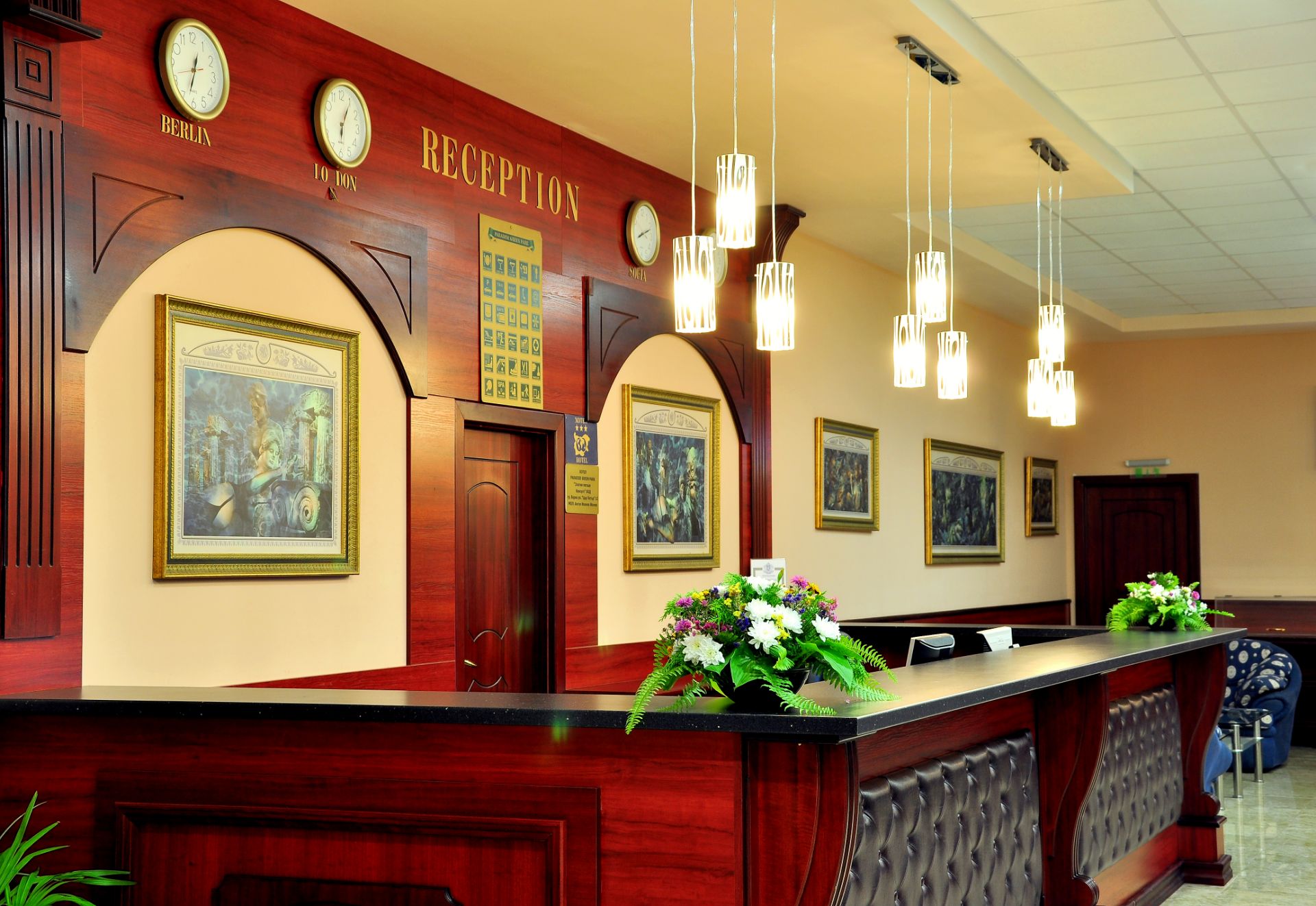 Paradise Green Park Hotel-Recepcija.jpg