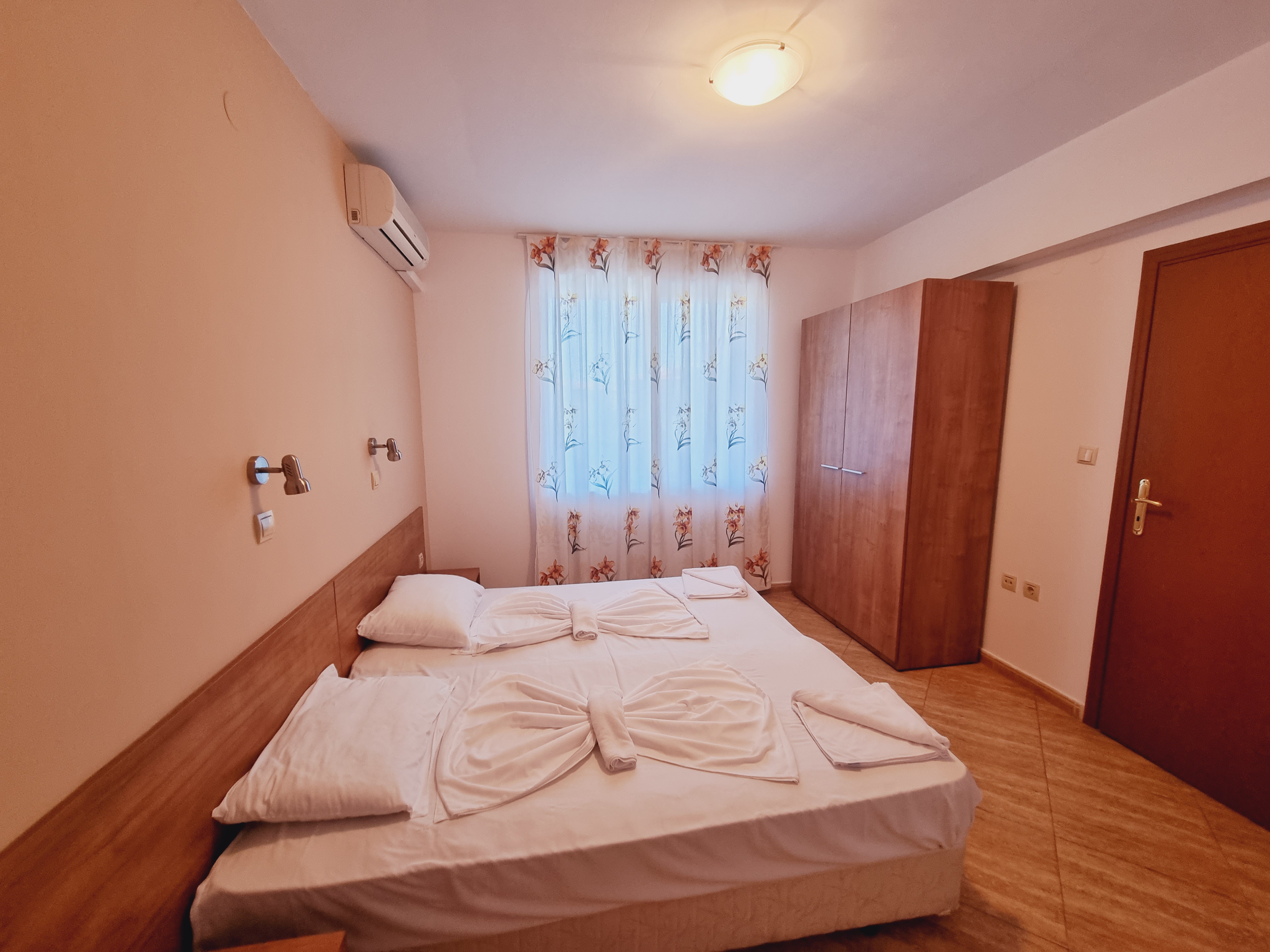 Kambani I, II & III Second Line-Dvosoban apartman.jpg