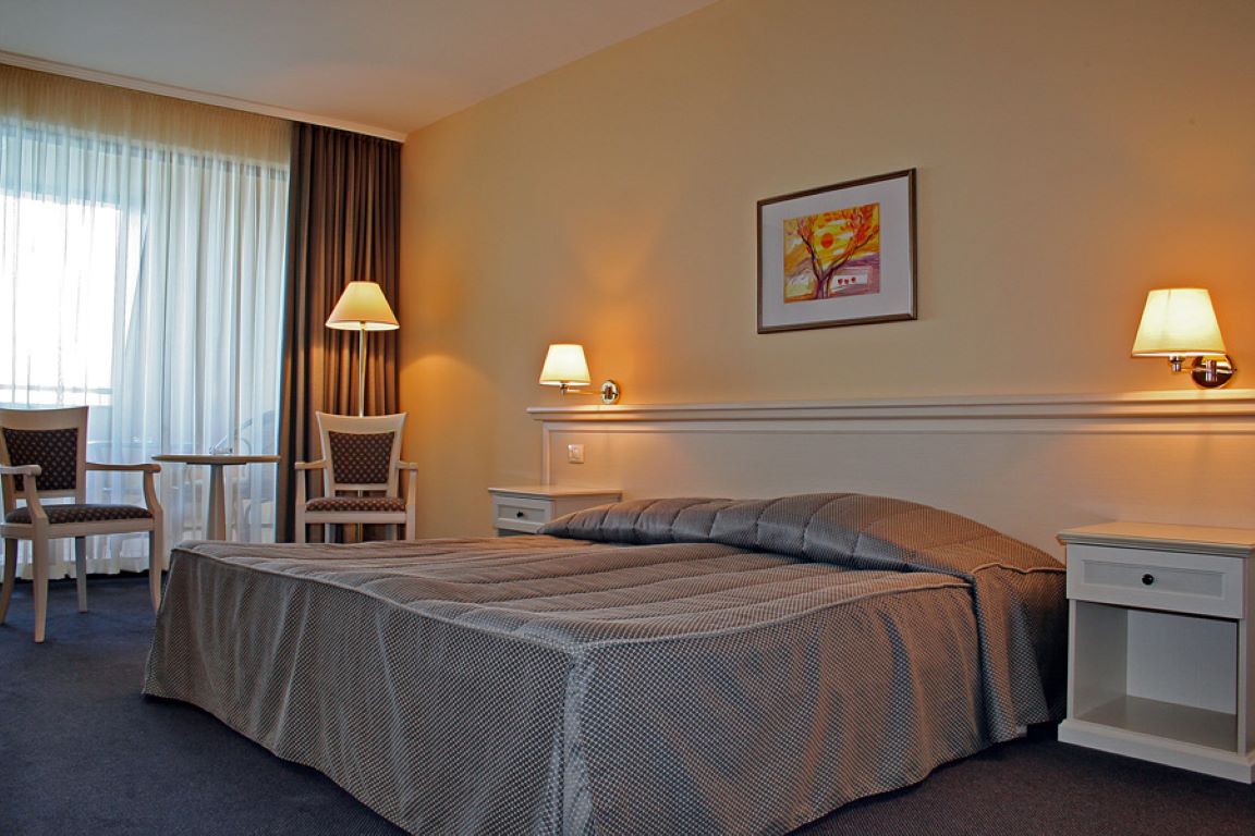 Riviera Beach Hotel-Standardna soba.jpg