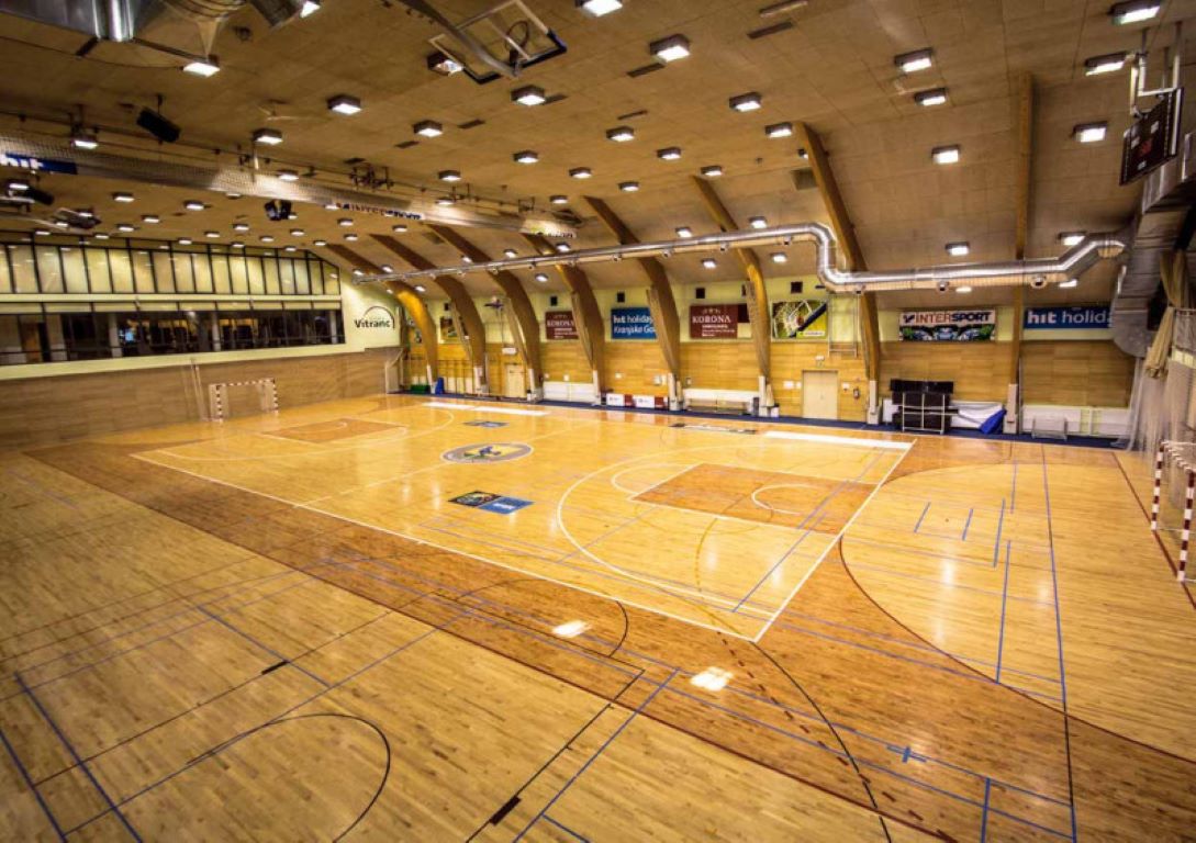 Hotel Kompas-Sportska sala.jpg