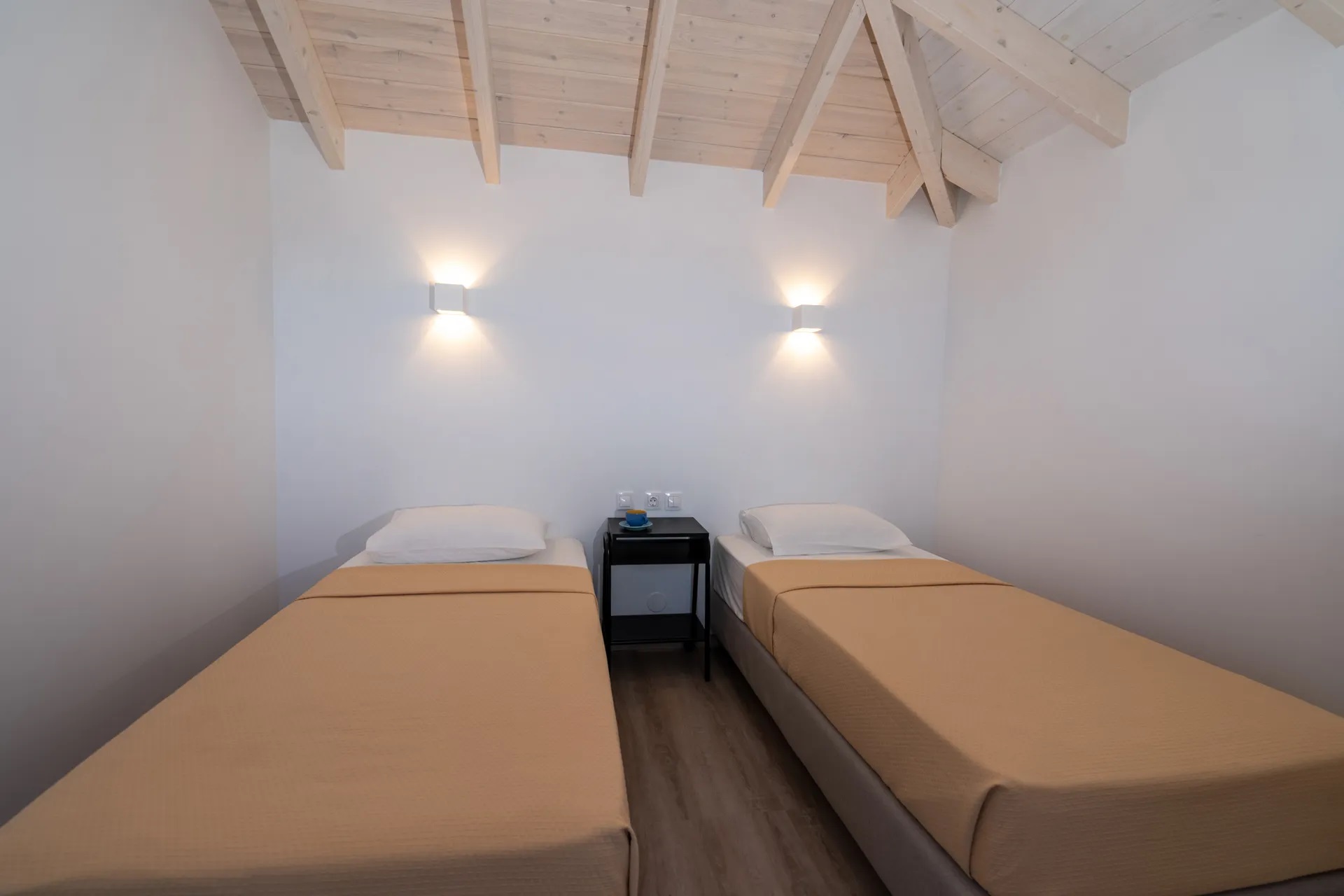 Bemyguest Comfort Zefyros Hotel-Comfort soba potkrovlje.jpg