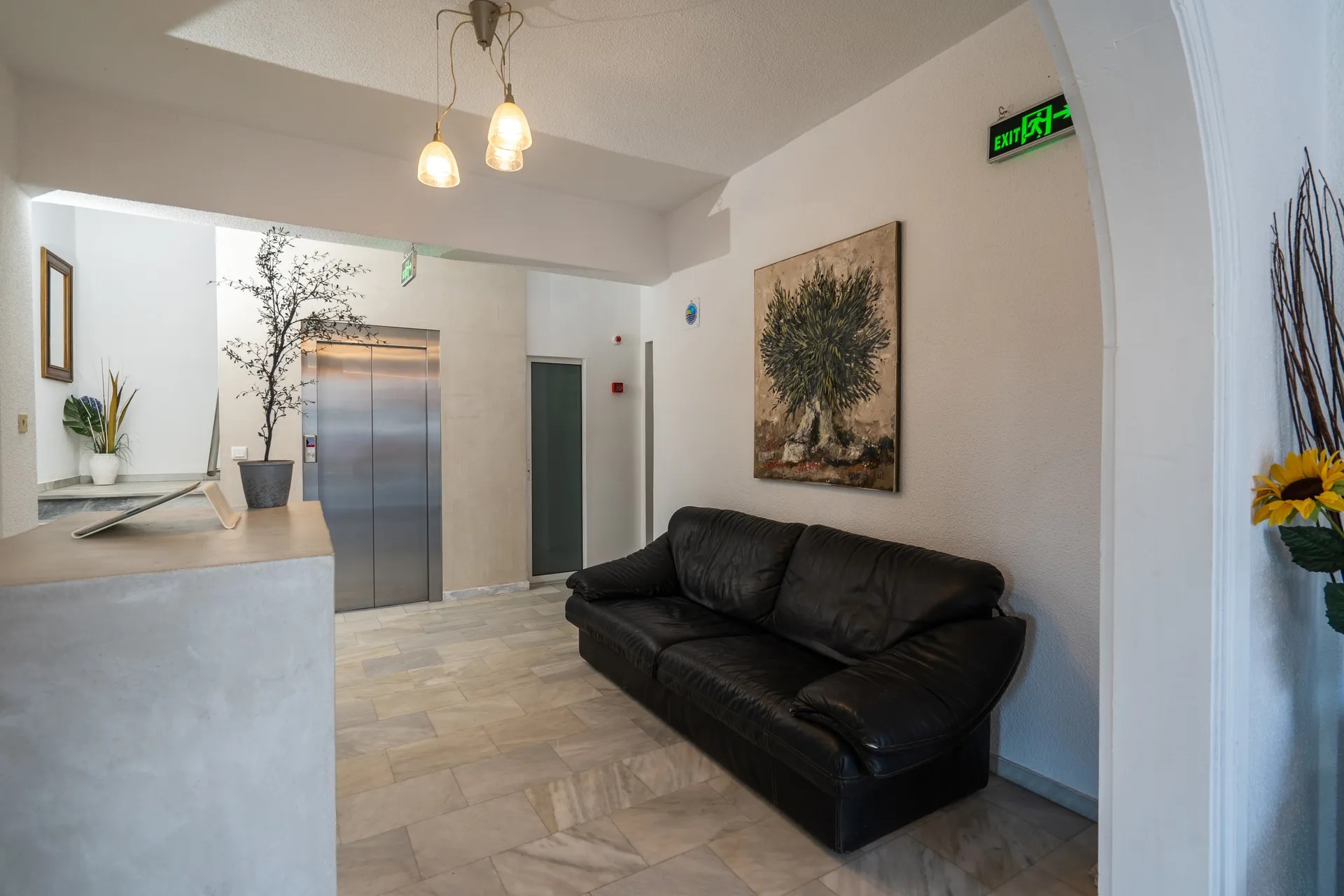 Bemyguest Comfort Zefyros-Recepcija.jpg