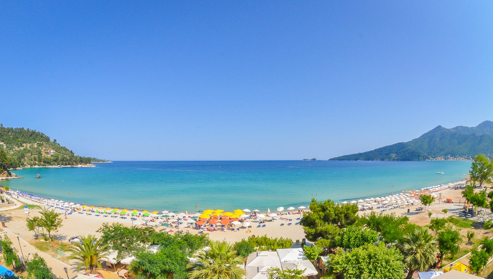 Princess Golden Beach Hotel-Plaza.jpg