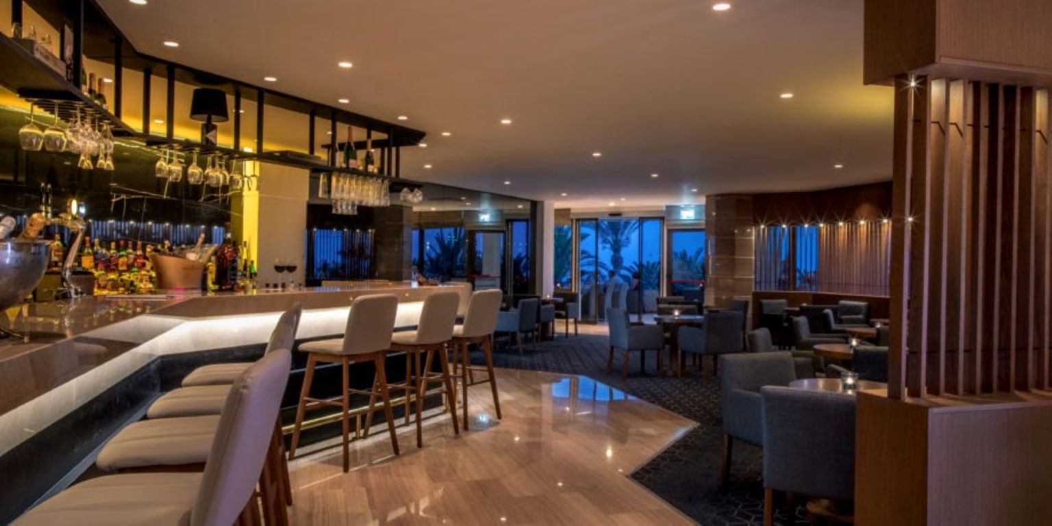 Alion Beach Hotel-Koktel bar.jpg
