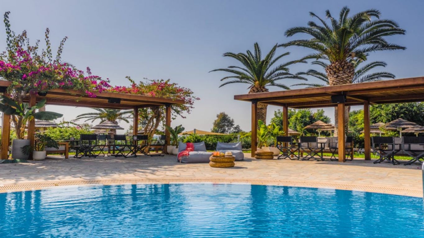 Hotel Alion Beach-Bazen.jpg