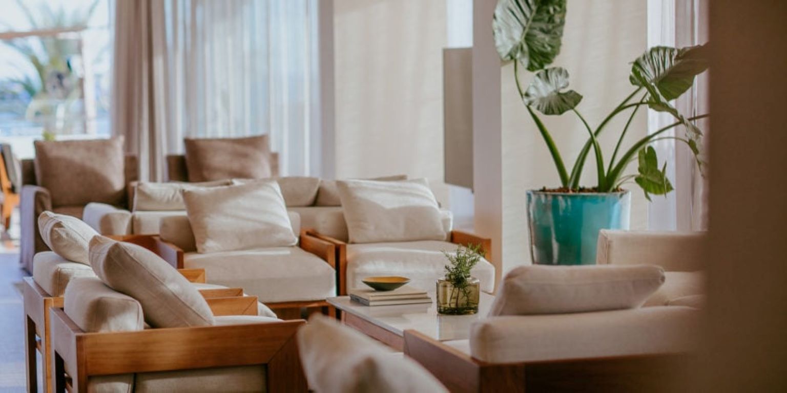 Hotel Alion Beach-Lobby.jpg