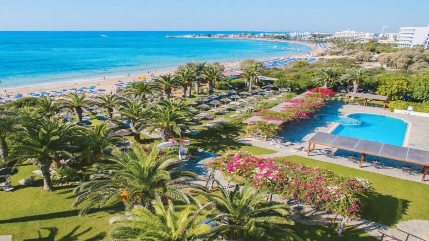 Hotel Alion Beach-Panorama hotela.jpg