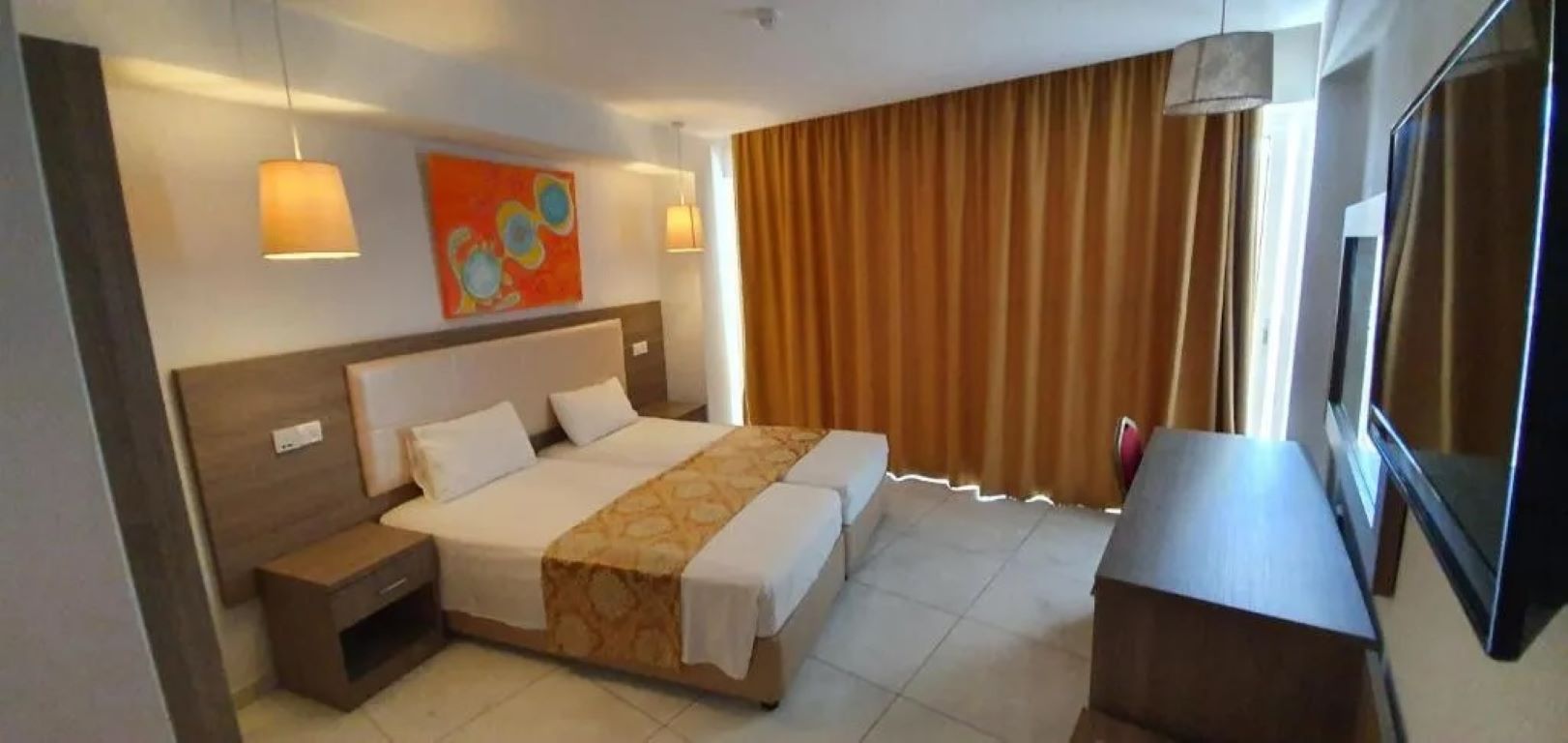 Corfu Hotel-Superior soba pogled planina.jpg