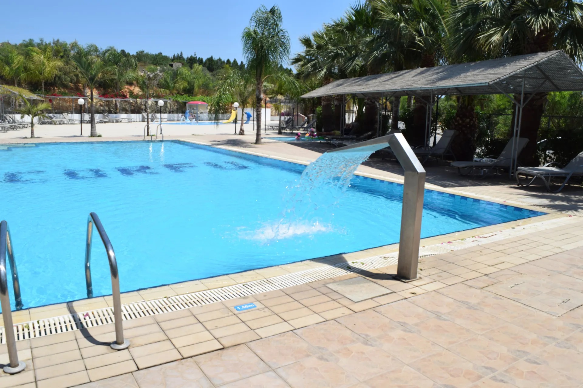 Hotel Corfu-Bazen.jpg