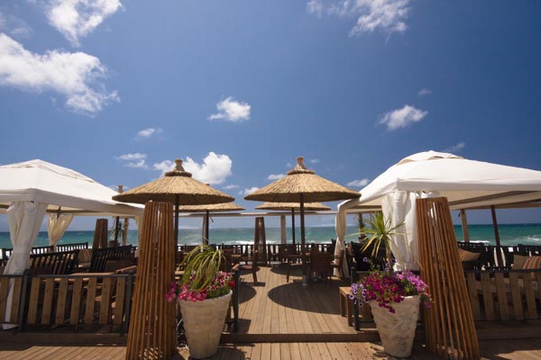 Hotel Esperanza cafe-bar 1.jpg