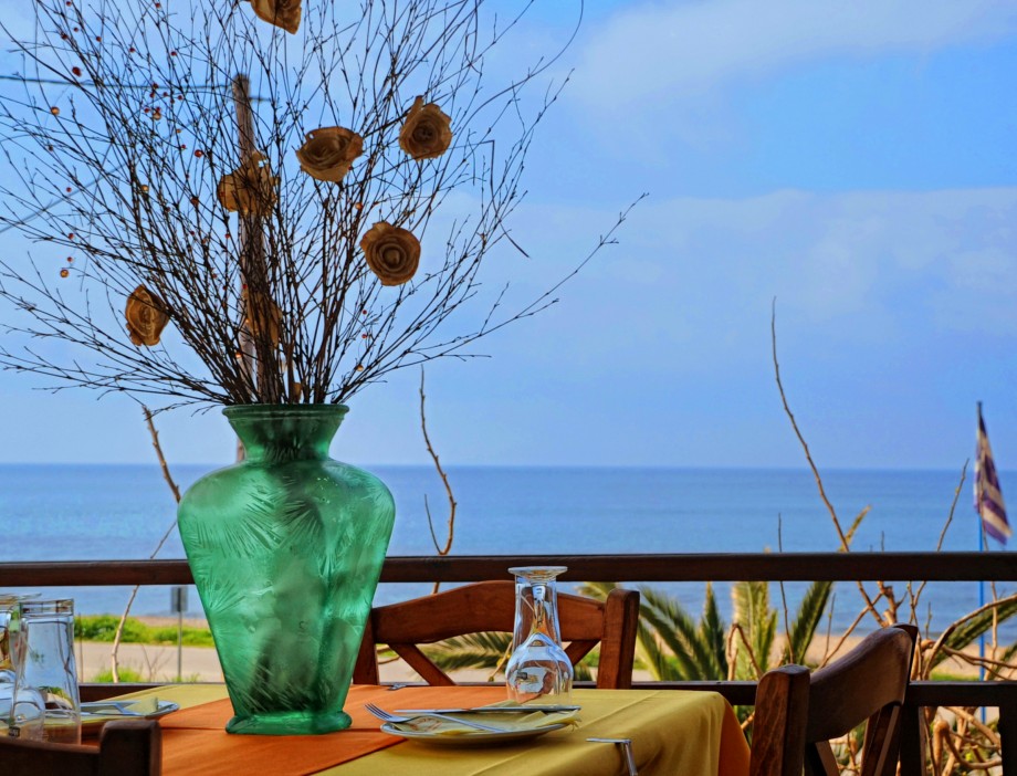 Hotel Esperanza restaurant.jpg