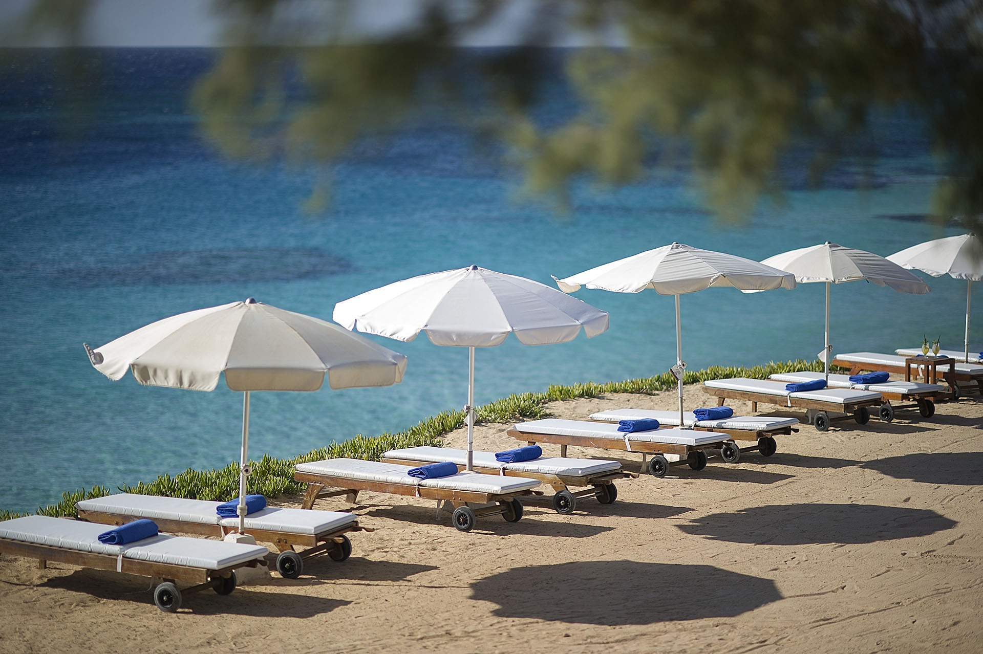 Grecian Sands-Plaza.jpg