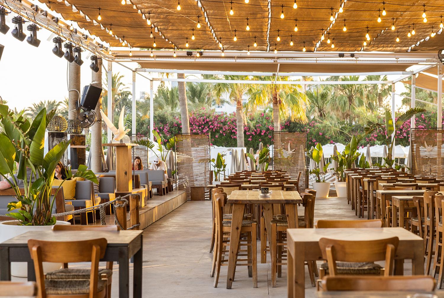 Kaliva Suites-Terasa restorana.jpg