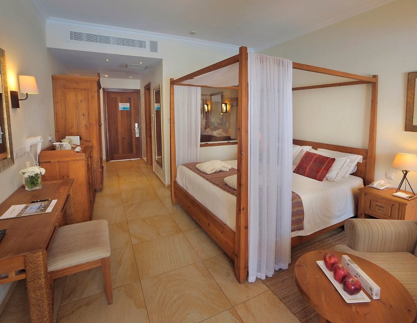 Hotel Kanika Olympic Lagoon Resort-Fisherman junior suite.jpg